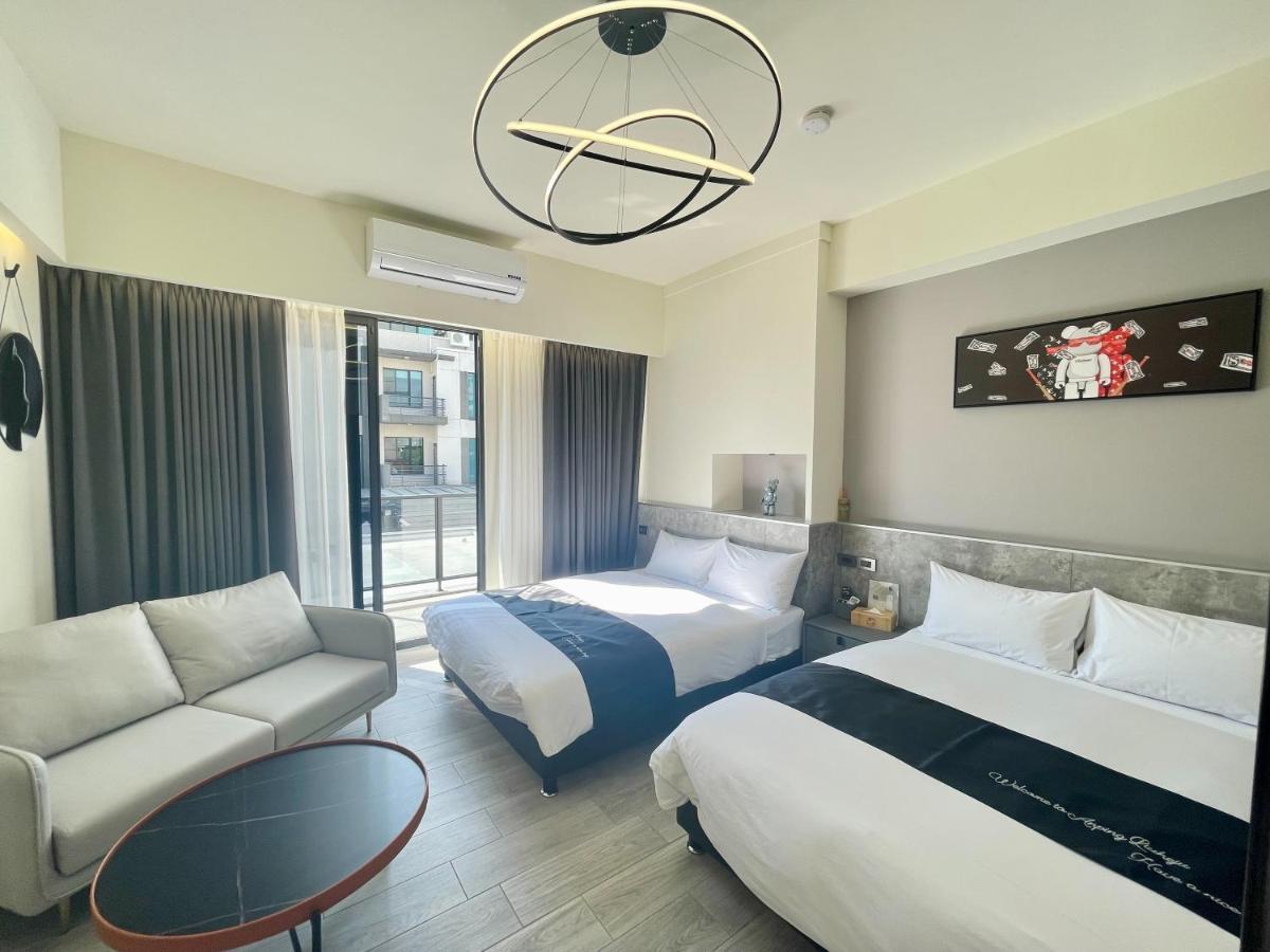 Six Seasons Inn - Qian He Tainan Exterior photo