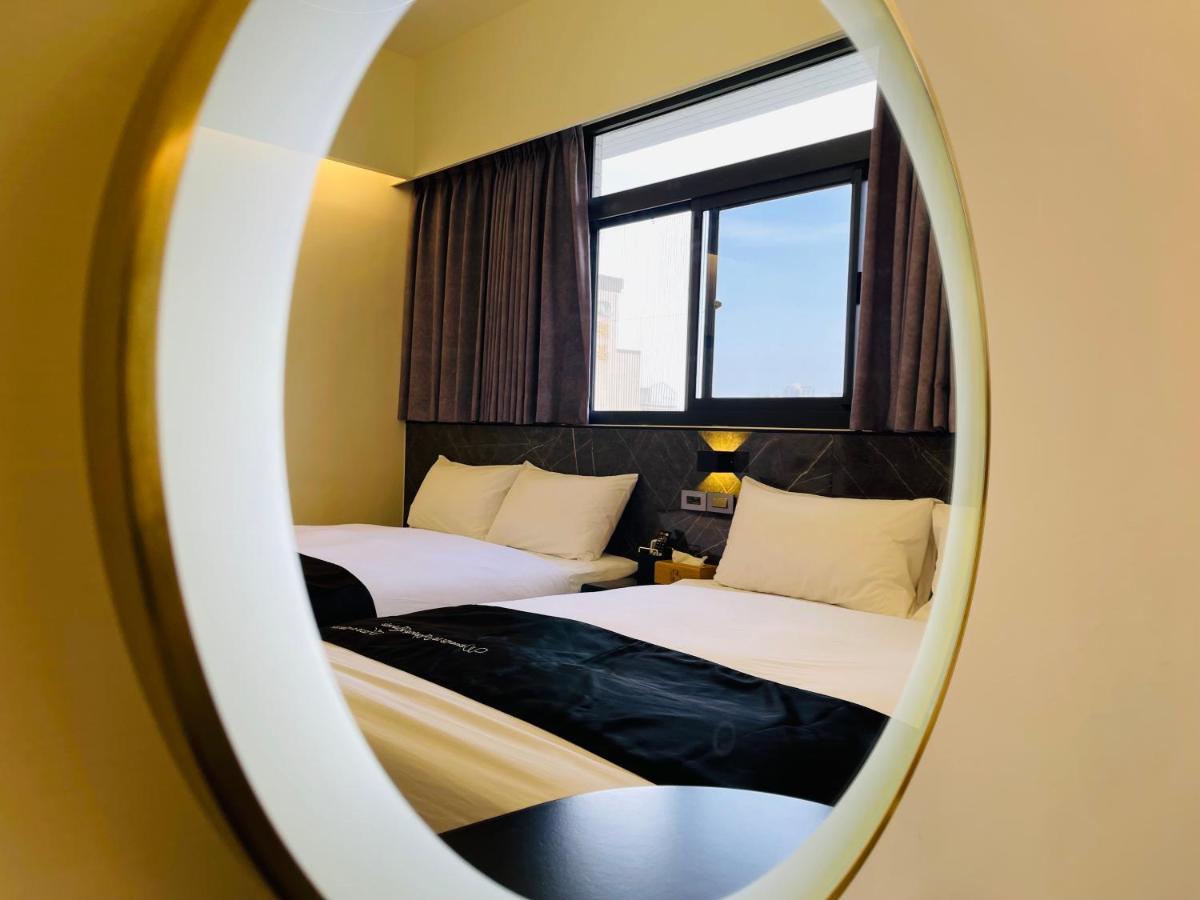 Six Seasons Inn - Qian He Tainan Exterior photo